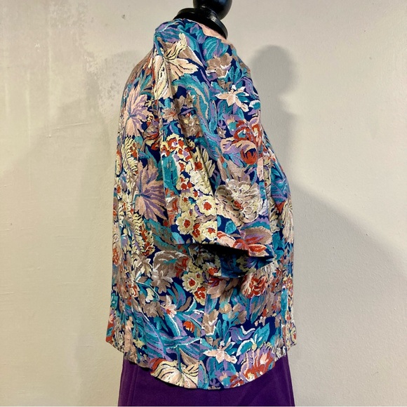 Vintage Late 80s/Early 90s Floral Cropped Women’s Short Sleeved Jacket Medium - Picture 5 of 13